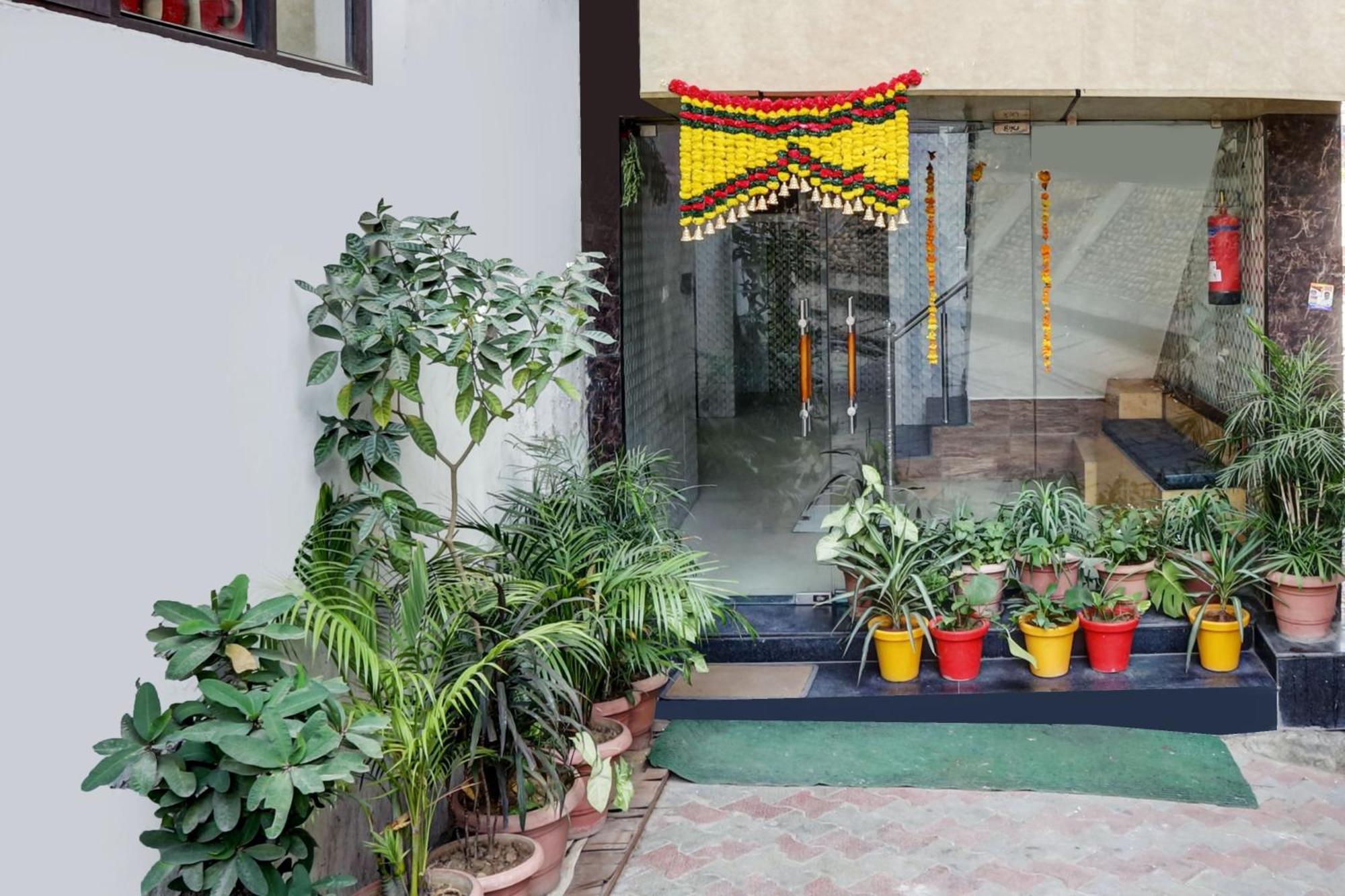 Hotel O Jammu Near Ragunath Bazaar Formerly Goodwill Ngoại thất bức ảnh