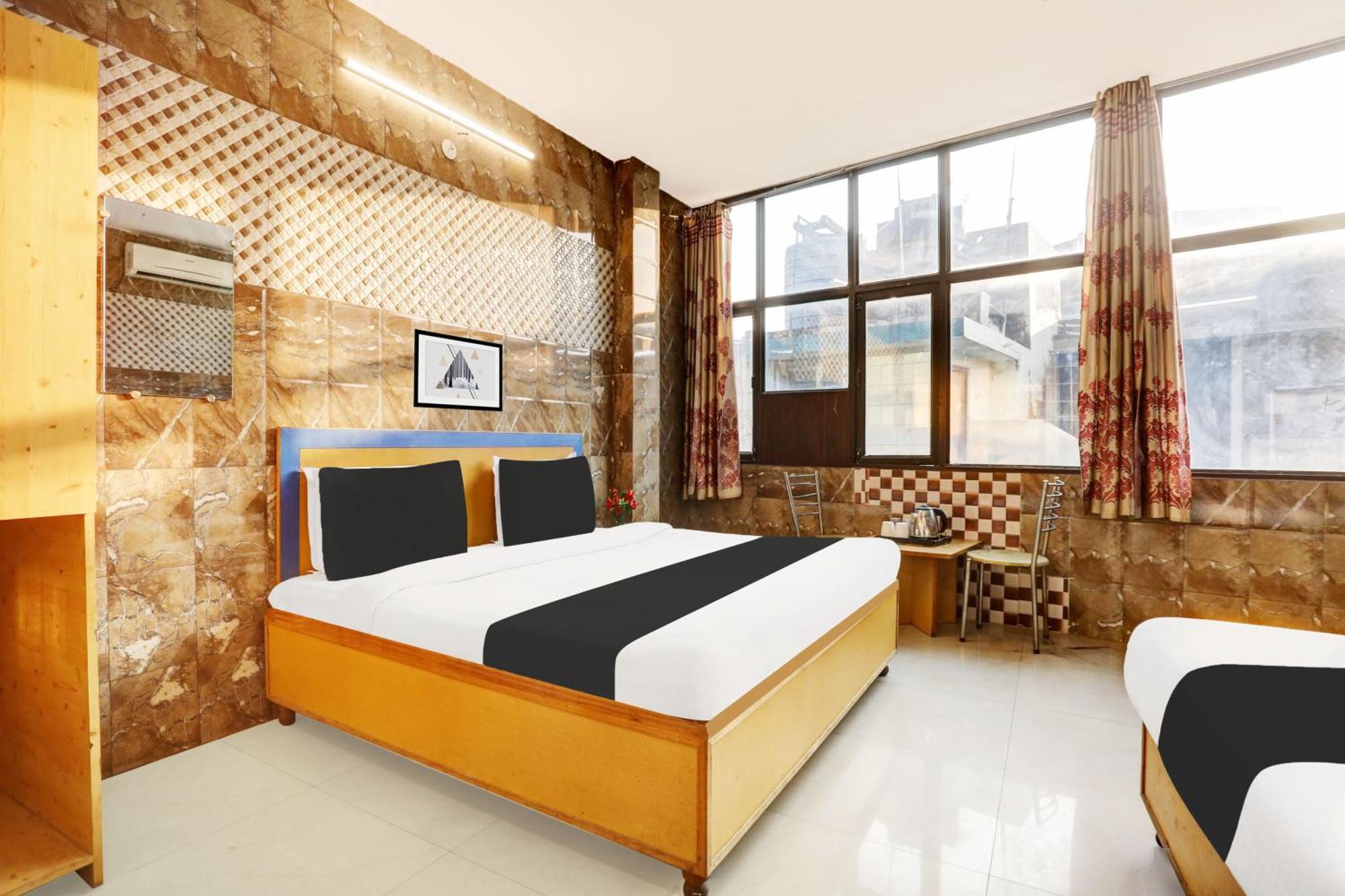 Hotel O Jammu Near Ragunath Bazaar Formerly Goodwill Ngoại thất bức ảnh